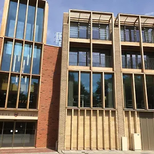 West Court- Jesus College ホテル